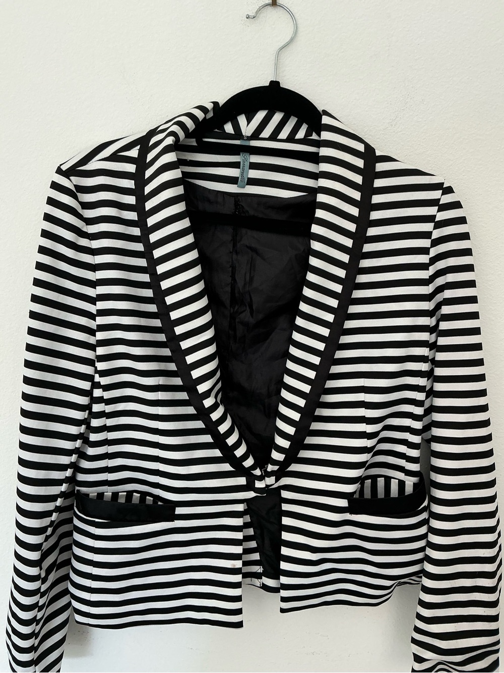 Passaxella Black & White Striped Blazer Jacket Women’s Size Small - Picture 4 of 11